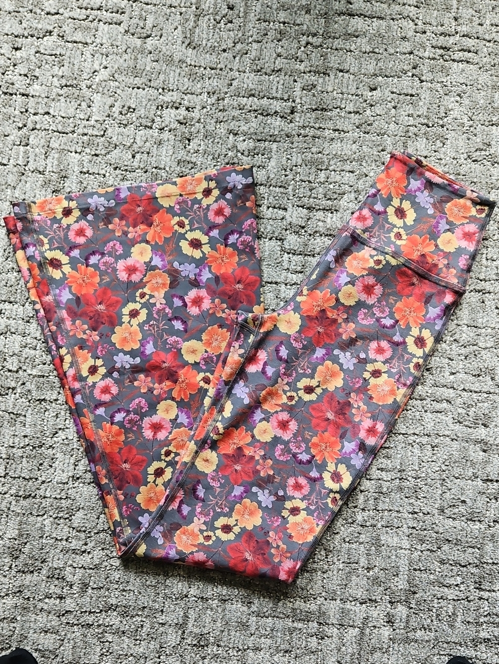 Beyond Yoga Floral Print Leggings in Red Orange Yellow Purple